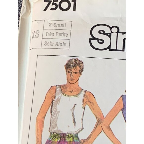 Simplicity Misses Short Pant Sewing Pattern sz XSmall 7501 - uncut - Picture 2 of 3